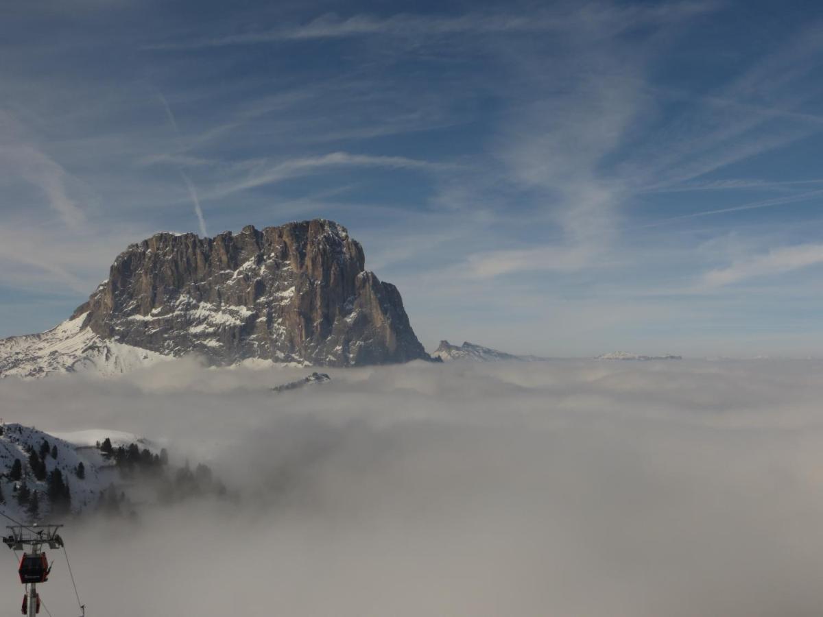 Chalet Aldian Dolomites Wolkenstein in Gröden Exterior foto