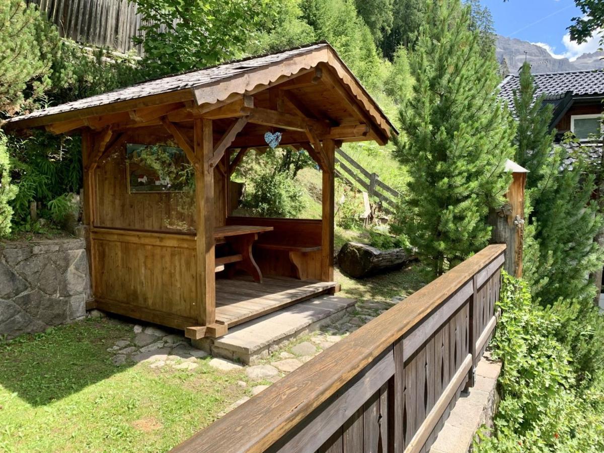 Chalet Aldian Dolomites Wolkenstein in Gröden Exterior foto